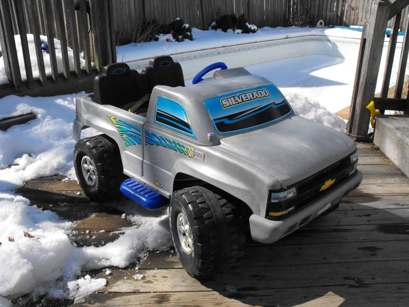 Illustration for article titled Power Wheels F-150 has me wondering